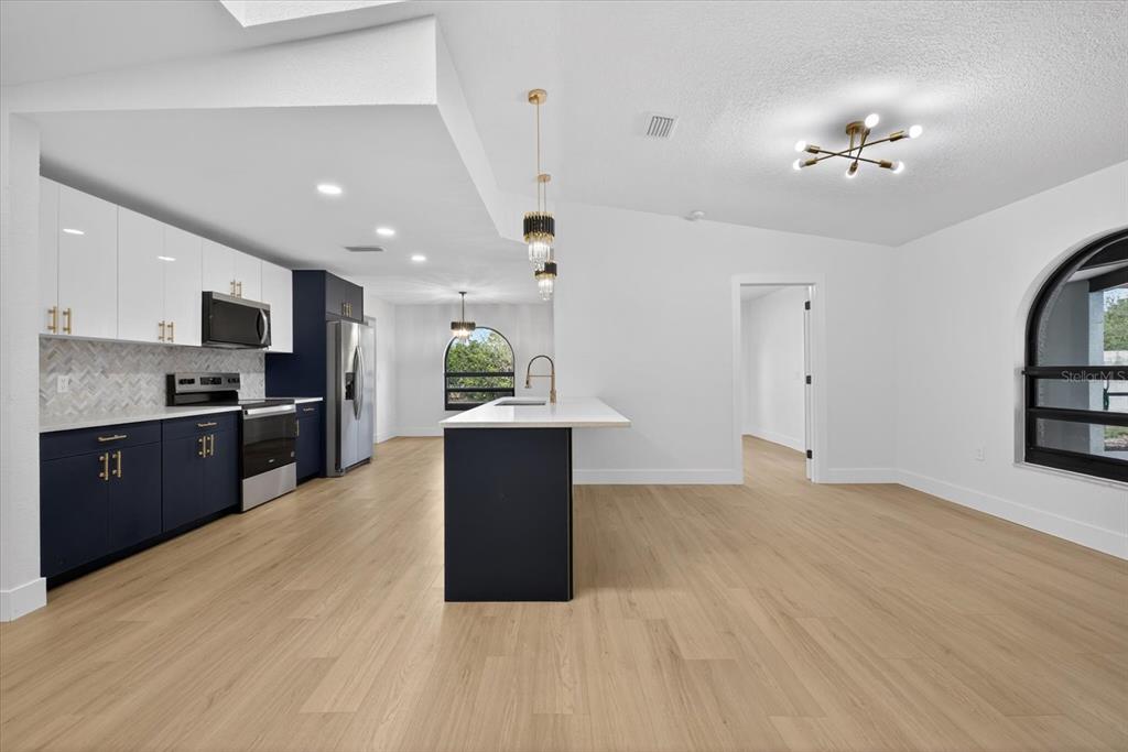 8169 Berkeley Manor Boulevard Spring Hill, FL 34606 - Photo 20 of 67