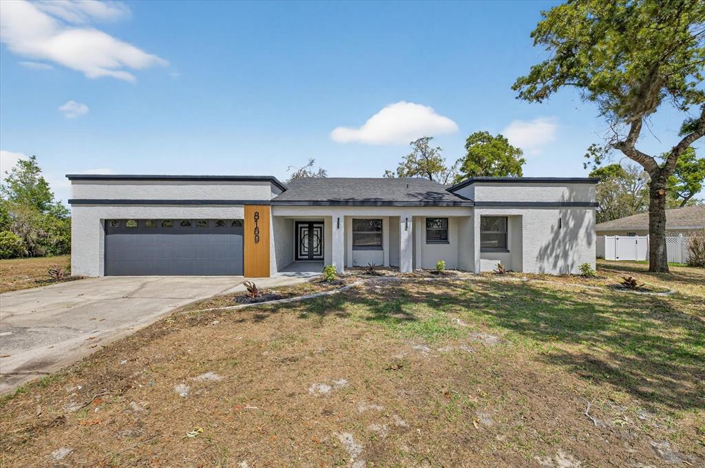 8169 Berkeley Manor Boulevard Spring Hill, FL 34606 - Photo 3 of 67