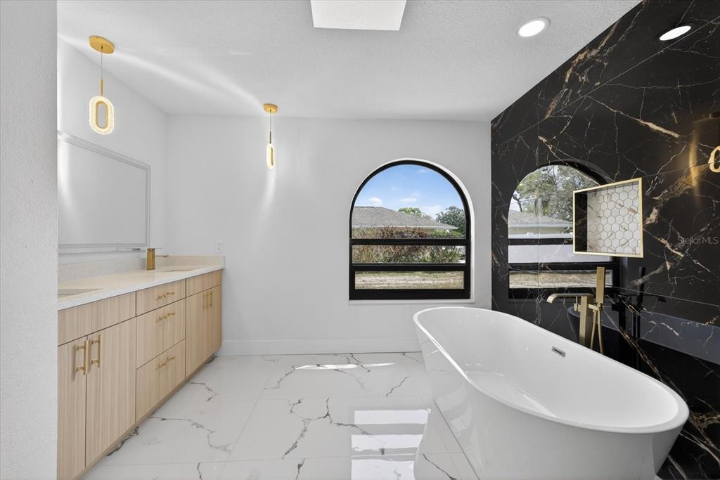 8169 Berkeley Manor Boulevard Spring Hill, FL 34606 - Photo 33 of 67