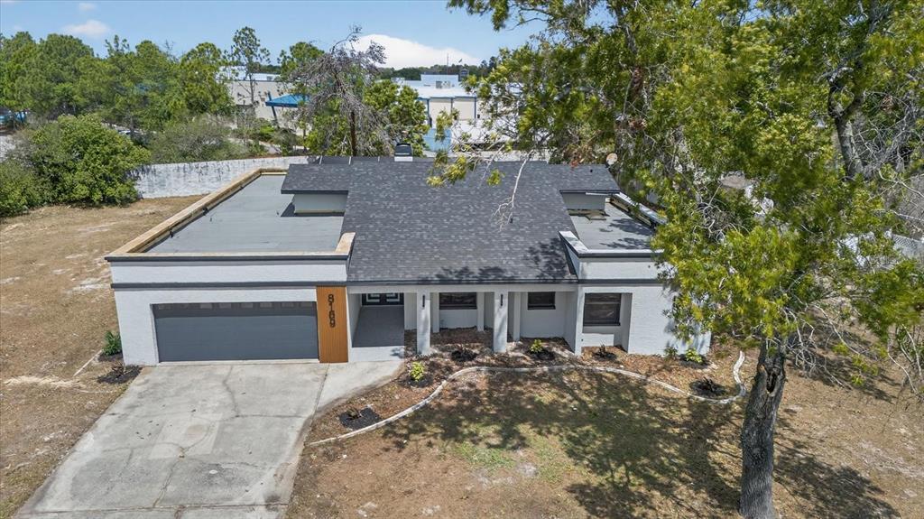 8169 Berkeley Manor Boulevard Spring Hill, FL 34606 - Photo 5 of 67