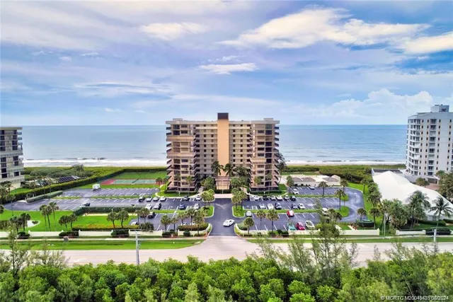 $4,000 | 10044 South Ocean Drive, Unit 1005, Jensen Beach, FL 34957