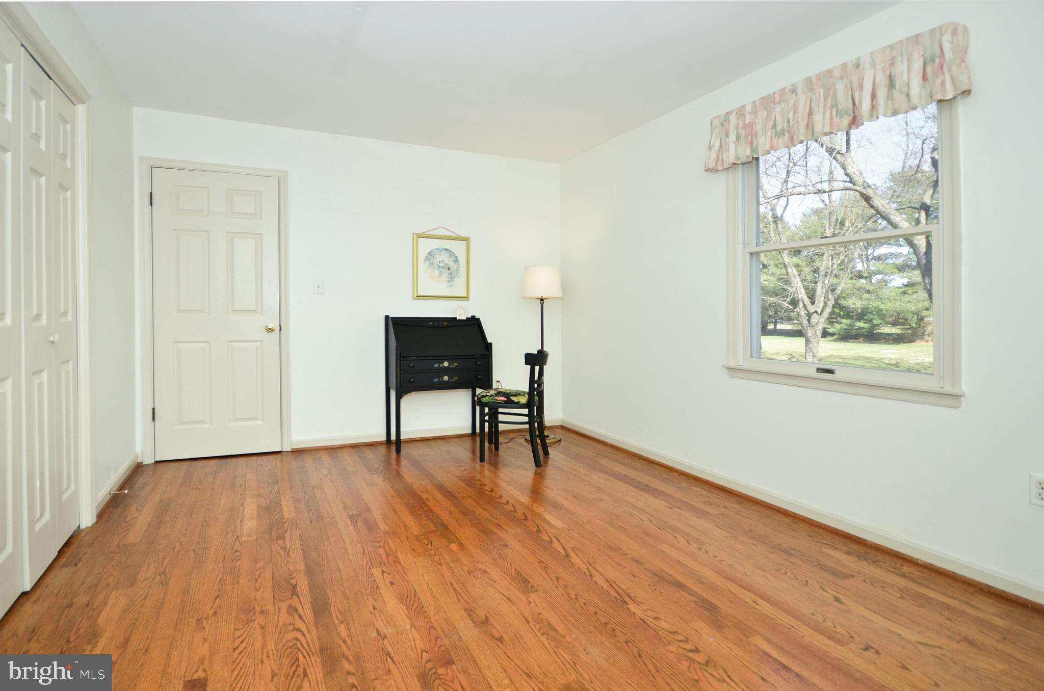 12917 Gent Road Reisterstown, MD 21136 - Photo 24 of 37 Bedroom 2 with hardwood floors