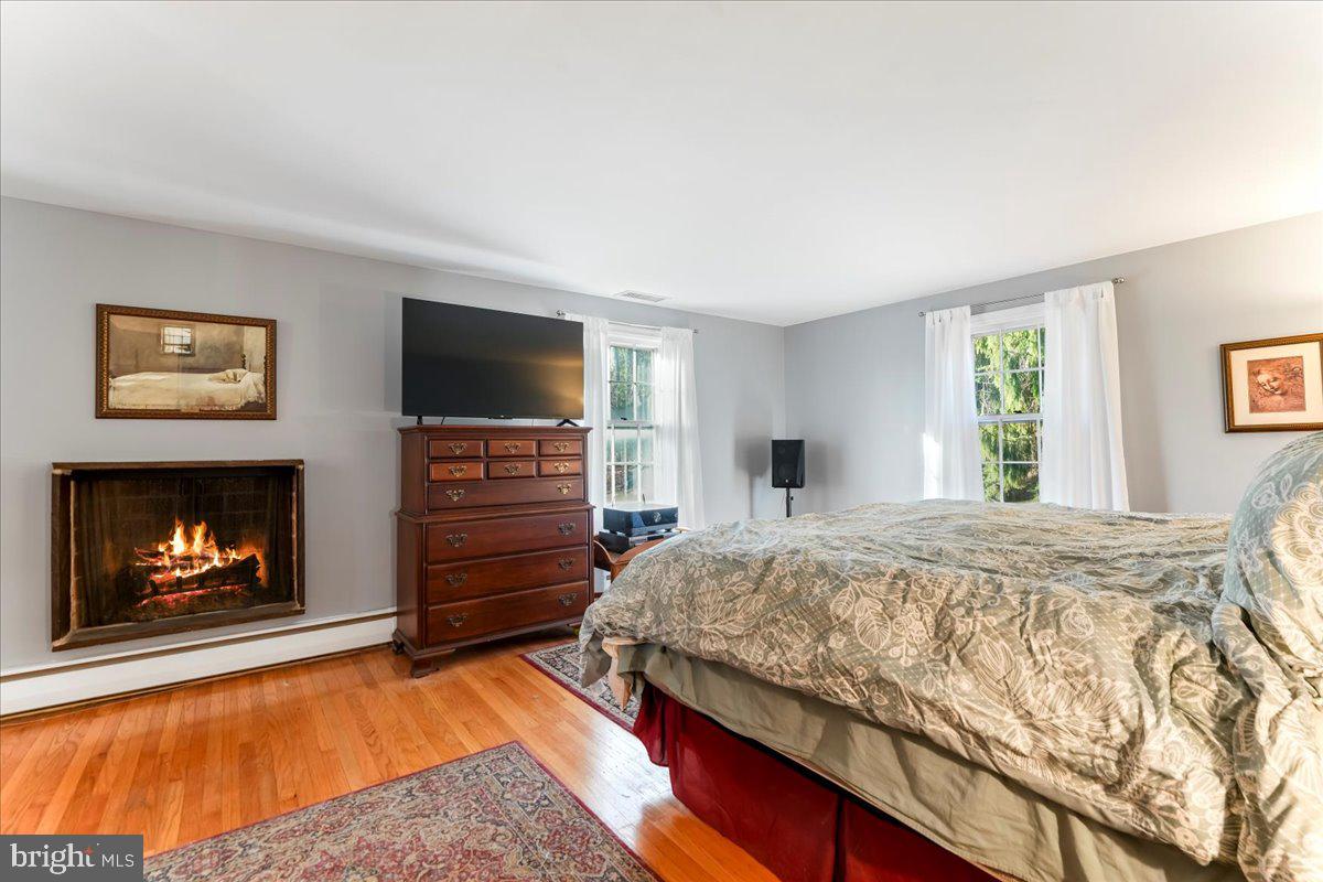 601 Crum Creek Road Media, PA 19063 - Photo 25 of 49 Primary Bedroom w/fireplace