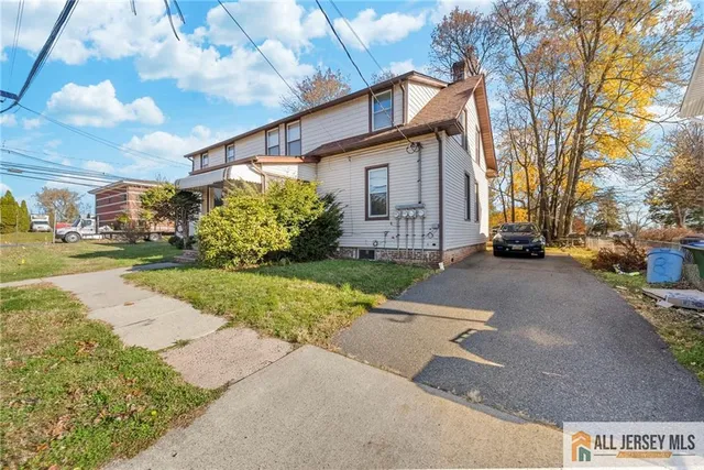 $1,750 | 2102 Woodbridge Avenue, Unit 2, Edison, NJ 08817