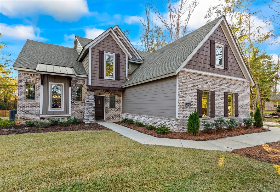 2043 West Farmville Road Auburn, AL 36879 - Photo 1 of 29 Gallery Image 1