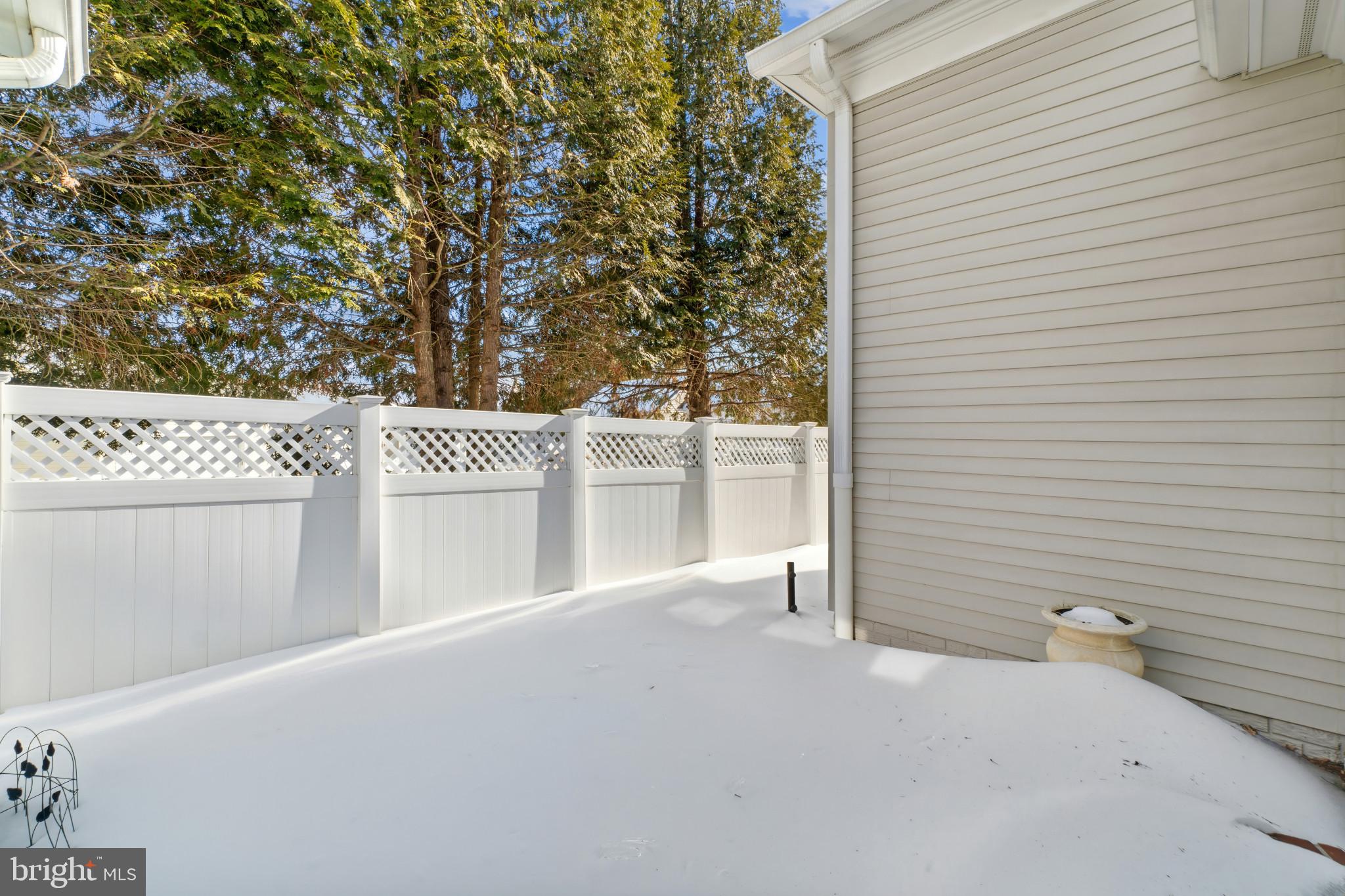 2607 Buckingham Road, Unit 78 Ellicott City, MD 21043 - Photo 37 of 43 a view of a terrace