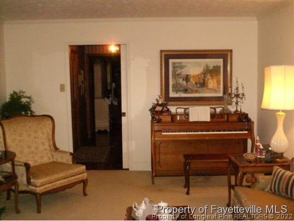 5406 Lakeview Road Hope Mills, NC 28348 - Photo 13 of 25 Gallery Image 13
