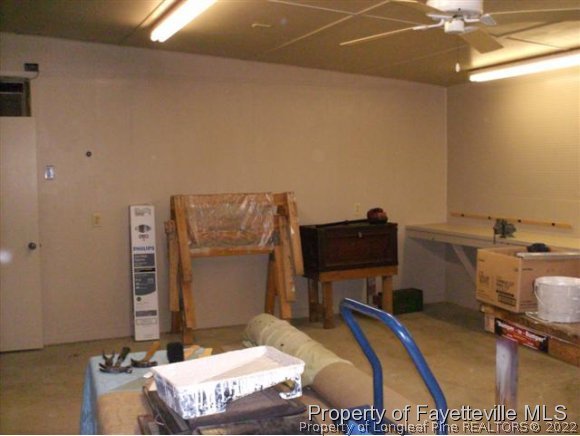 5406 Lakeview Road Hope Mills, NC 28348 - Photo 19 of 25 Gallery Image 19