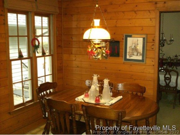 5406 Lakeview Road Hope Mills, NC 28348 - Photo 3 of 25 Gallery Image 3