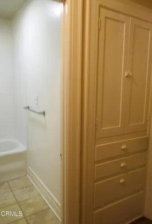 $3,600 | 1807 East Glenoaks Boulevard, Glendale, CA 91206