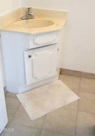 $3,600 | 1807 East Glenoaks Boulevard, Glendale, CA 91206