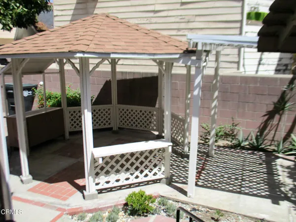 $3,600 | 1807 East Glenoaks Boulevard, Glendale, CA 91206