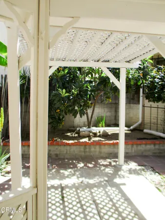 $3,600 | 1807 East Glenoaks Boulevard, Glendale, CA 91206