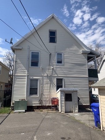 81-83 Cleveland Street Springfield, MA 01104 - Photo 4 of 10