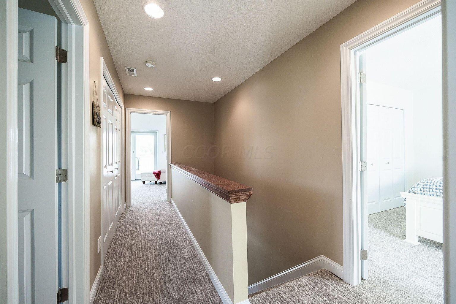 4455 Hunts Landing Road, Unit 9 Hebron, OH 43025 - Photo 21 of 104 Upstairs Hall