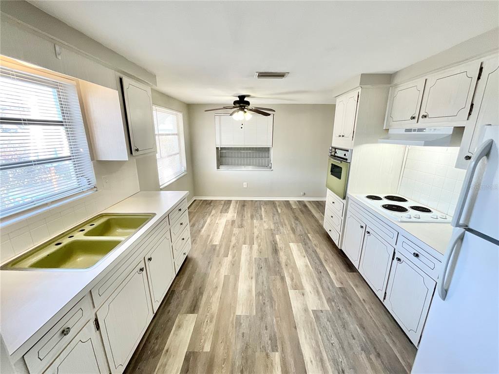 1541 Alert Street Holiday, FL 34690 - Photo 4 of 17