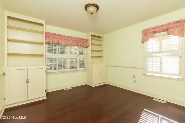 $272,000 | 503 Henry Street, Windsor, NC 27983