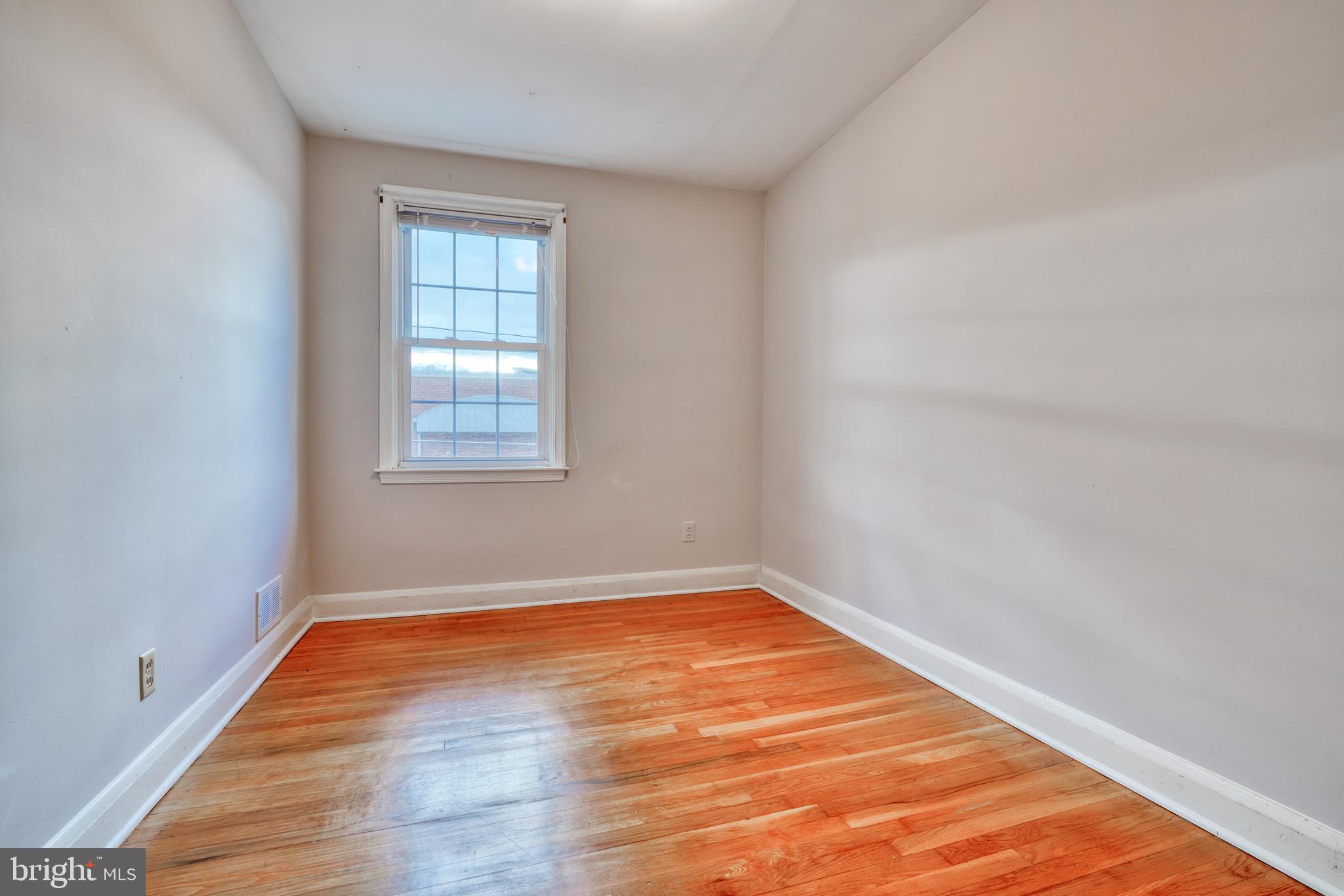 984 Radcliffe Road Towson, MD 21204 - Photo 22 of 44 Gallery Image 22