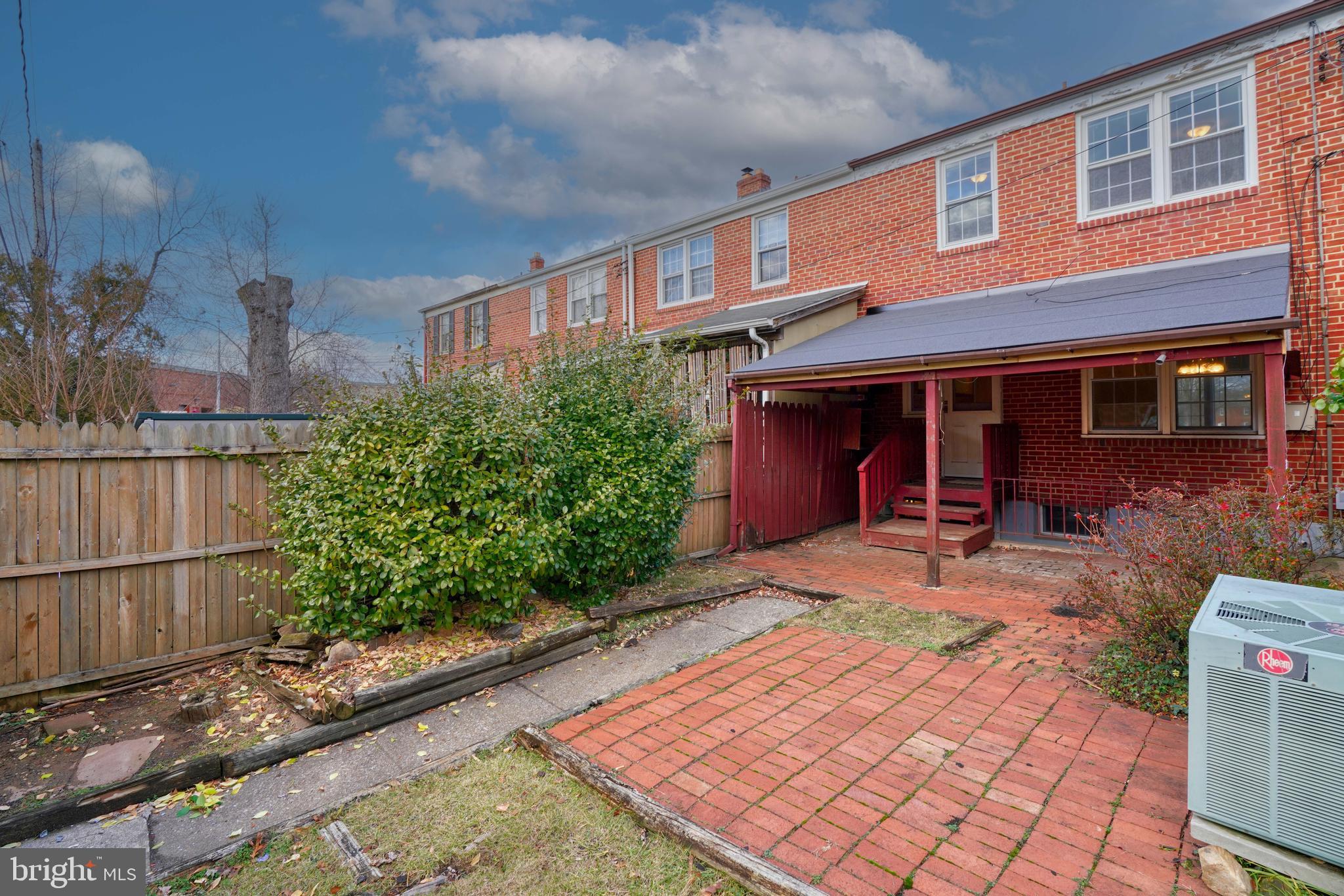 984 Radcliffe Road Towson, MD 21204 - Photo 9 of 44 Gallery Image 9