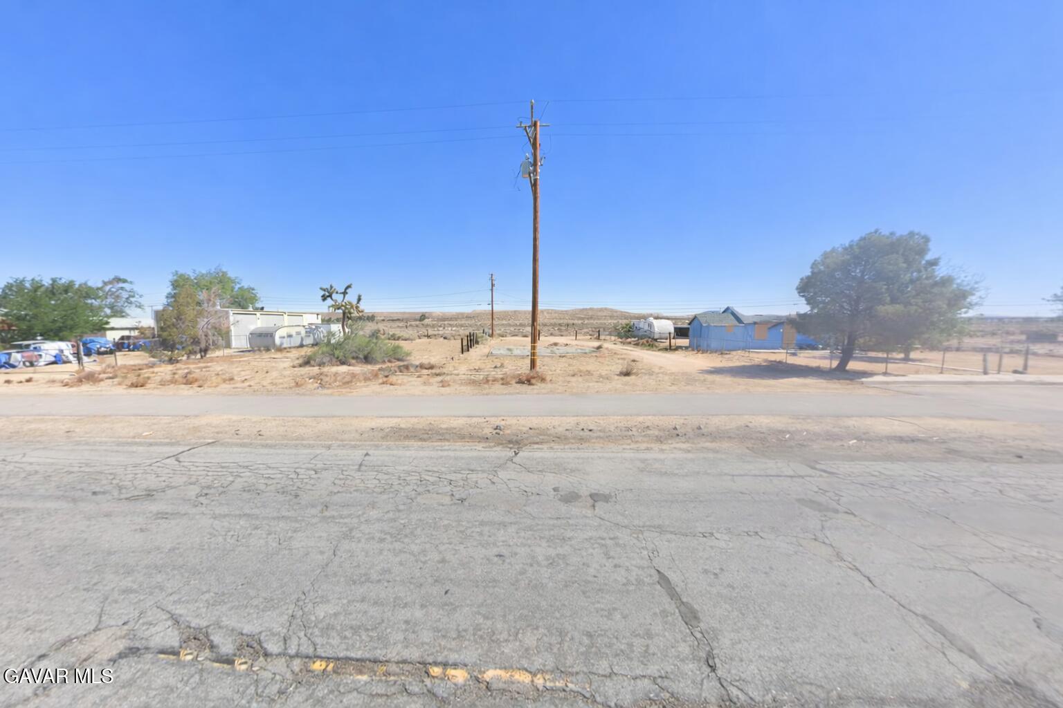 26081 Twenty Mule Team Road Boron, CA 93516 - Photo 2 of 10 A8EA4C2D-A59B-43D7-9A50-614D6741AB23