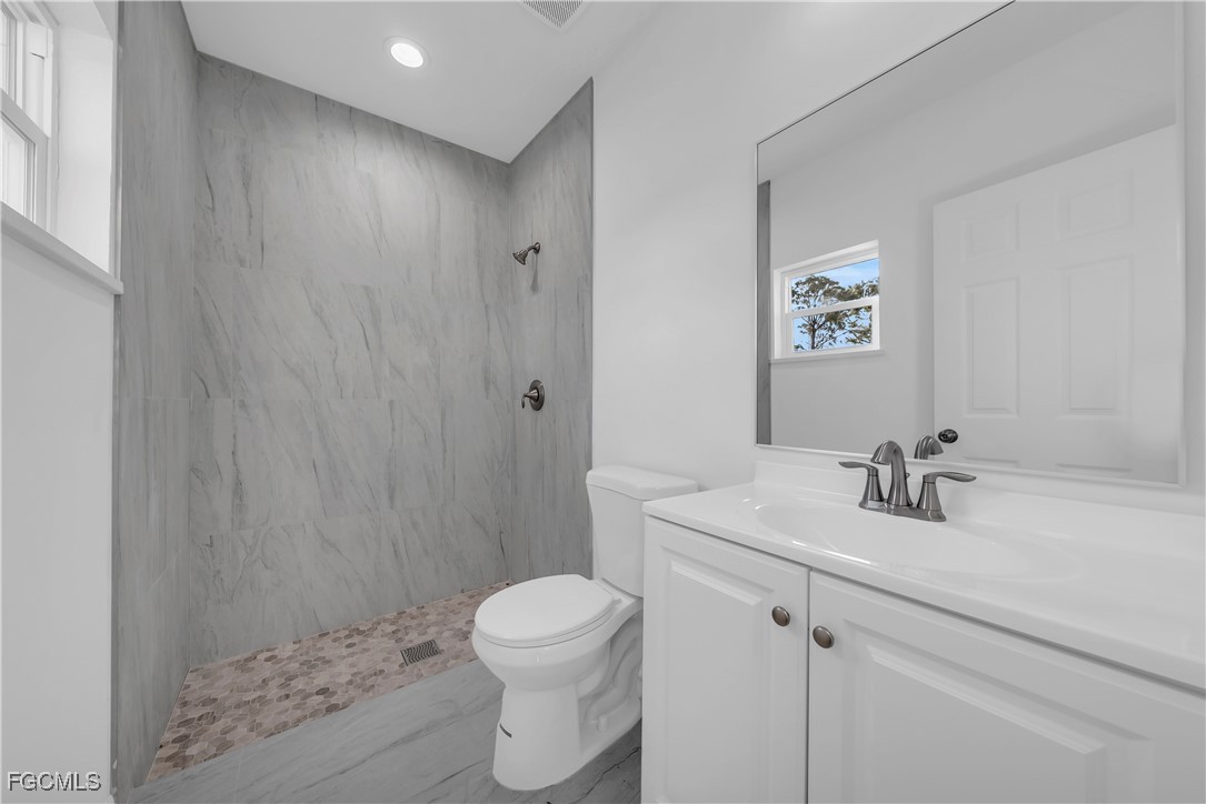 2907 8th Street West Lehigh Acres, FL 33971 - Photo 11 of 24