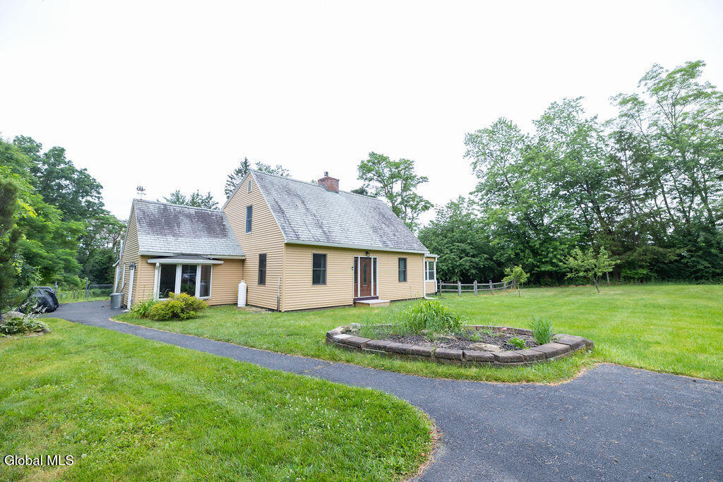 859 Putnam Road Rotterdam, NY 12306 - Photo 8 of 90 0S4A6853