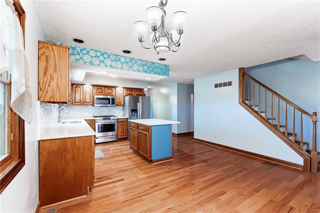 214 Bortz Road Point Marion, PA 15474 - Photo 6 of 32