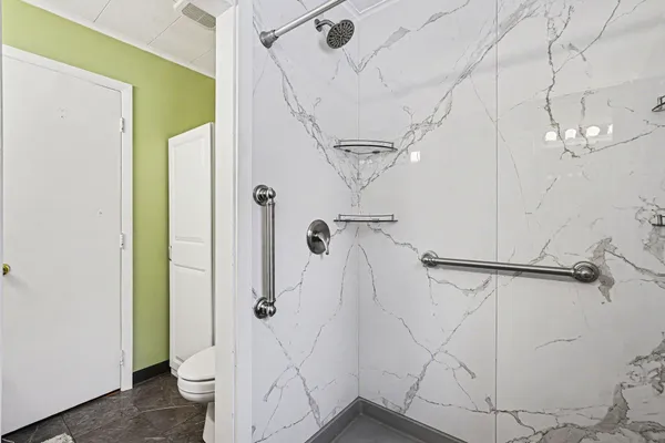 $244,500 | 529 Hill Rd Court, Marshall, MI 49068