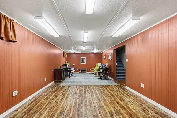 $244,500 | 529 Hill Rd Court, Marshall, MI 49068