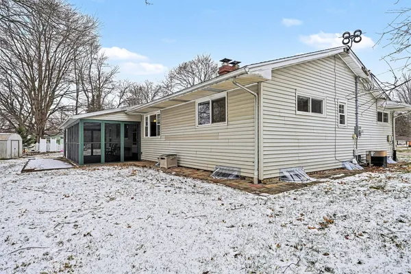 $244,500 | 529 Hill Rd Court, Marshall, MI 49068