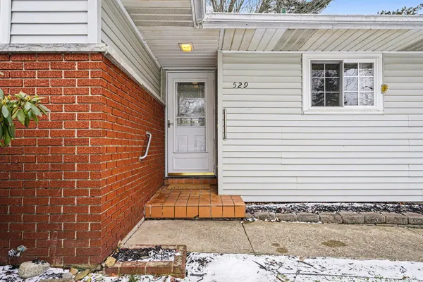 $244,500 | 529 Hill Rd Court, Marshall, MI 49068