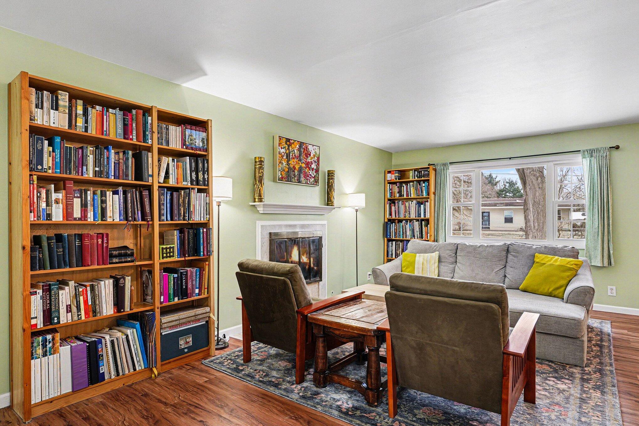 529 Hill Rd Court Marshall, MI 49068 - Photo 7 of 22 006_file_9968