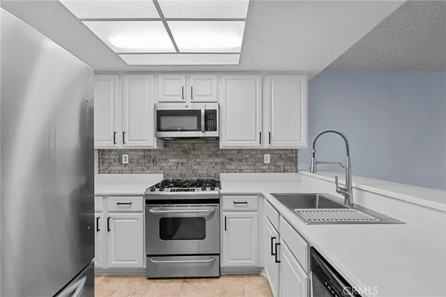 $550,000 | 15735 Nordhoff Street, Unit 36, North Hills, CA 91343