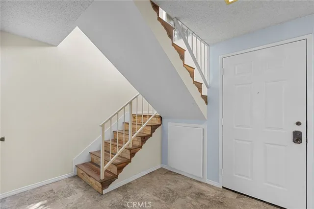 $550,000 | 15735 Nordhoff Street, Unit 36, North Hills, CA 91343