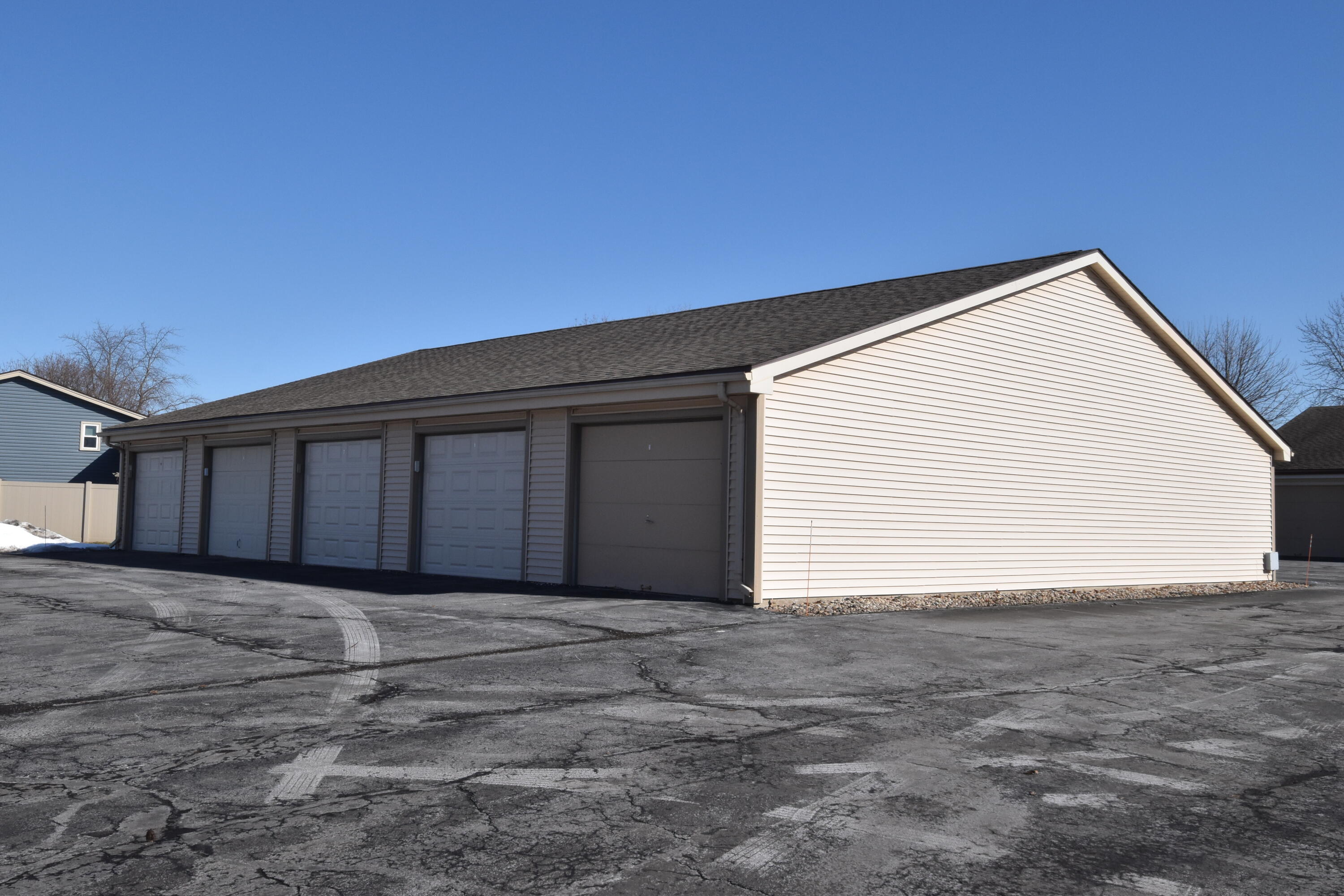 6840 Mariner Drive, Unit 103 Mount Pleasant, WI 53406 - Photo 30 of 33 Garage