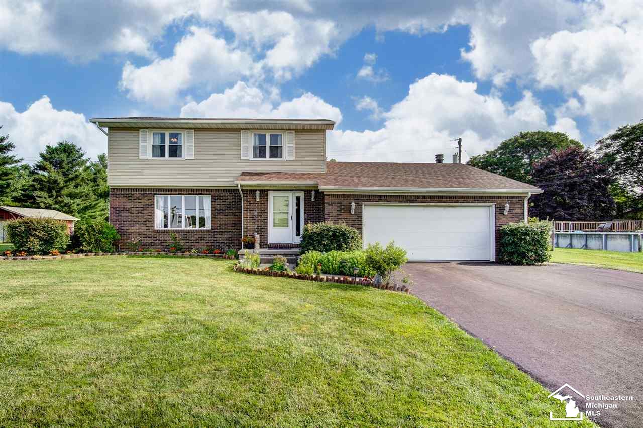 3822 West Dunbar Road Monroe, MI 48161 - Photo 1 of 34