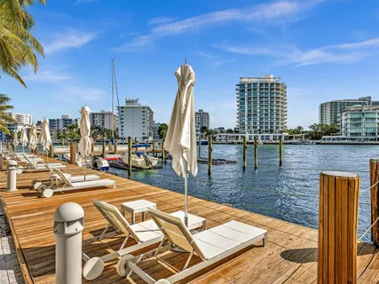 $570,000 | 20 Island Avenue, Unit 1203, Miami Beach, FL 33139
