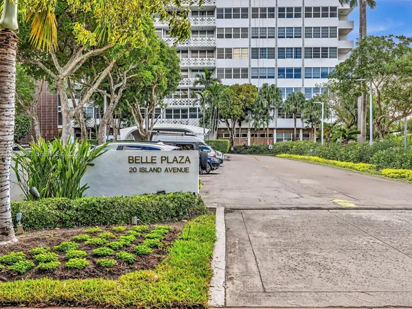 $570,000 | 20 Island Avenue, Unit 1203, Miami Beach, FL 33139