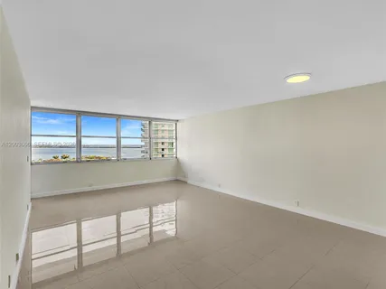 $570,000 | 20 Island Avenue, Unit 1203, Miami Beach, FL 33139