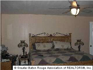 19715 Barnett Road Zachary, LA 70791 - Photo 4 of 9 Gallery Image 4