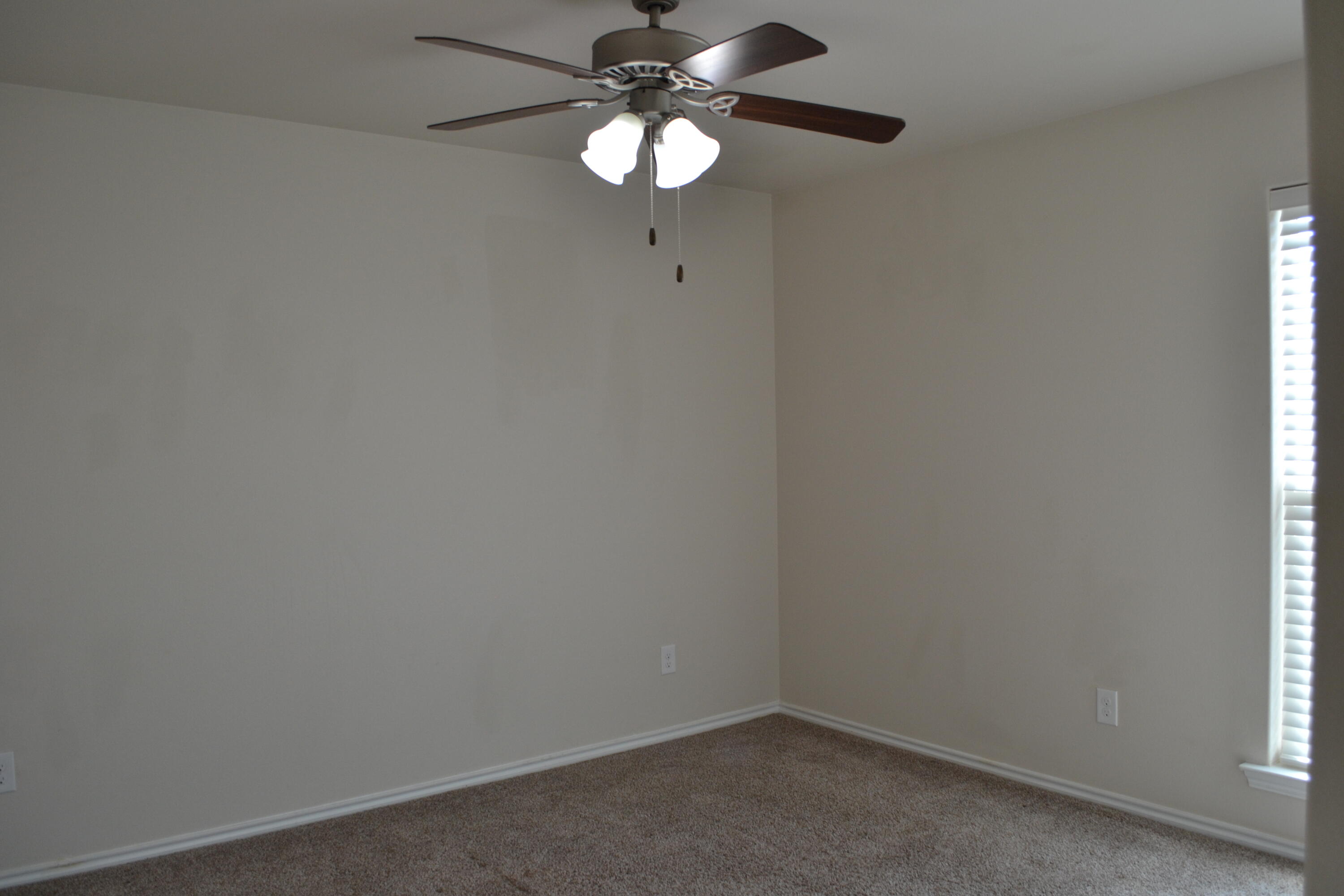 7408 99th Street Lubbock, TX 79424 - Photo 7 of 41 DSC_0614