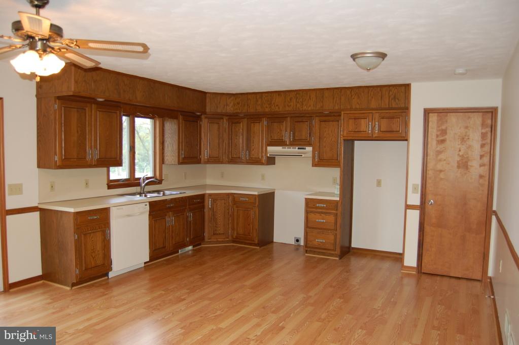 320 Beagle Road Lebanon, PA 17046 - Photo 13 of 18 Gallery Image 13