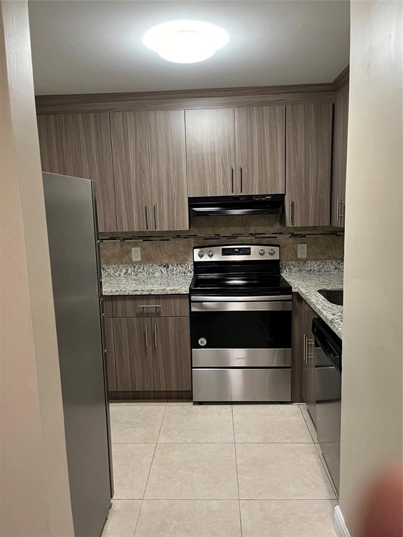 44 Southeast 14th Street, Unit 305 Boca Raton, FL 33432 - Photo 7 of 21