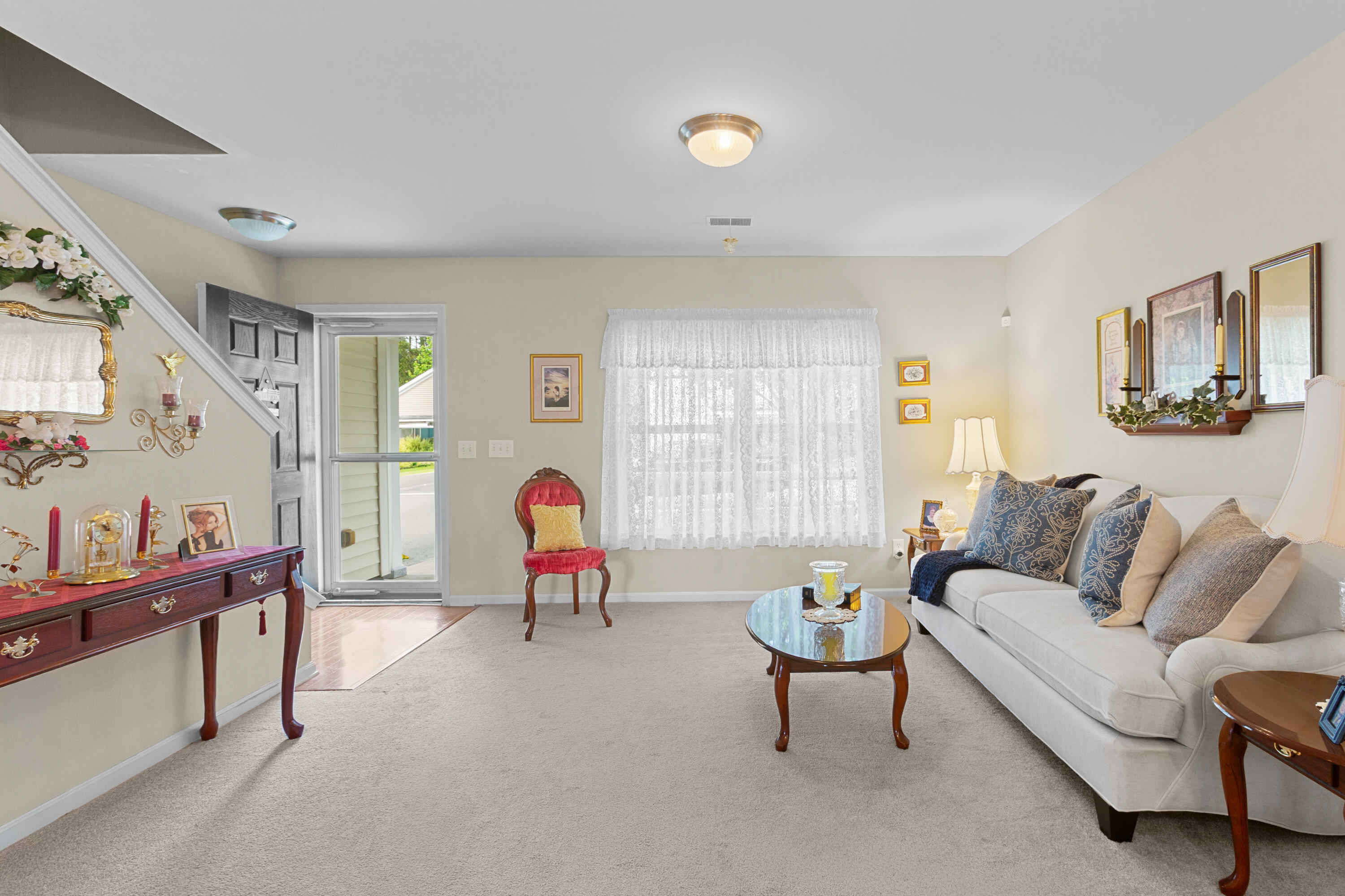 120 Thistle Road Goose Creek, SC 29445 - Photo 2 of 25 120ThistleRd.NicoleBurbagePhoto-16
