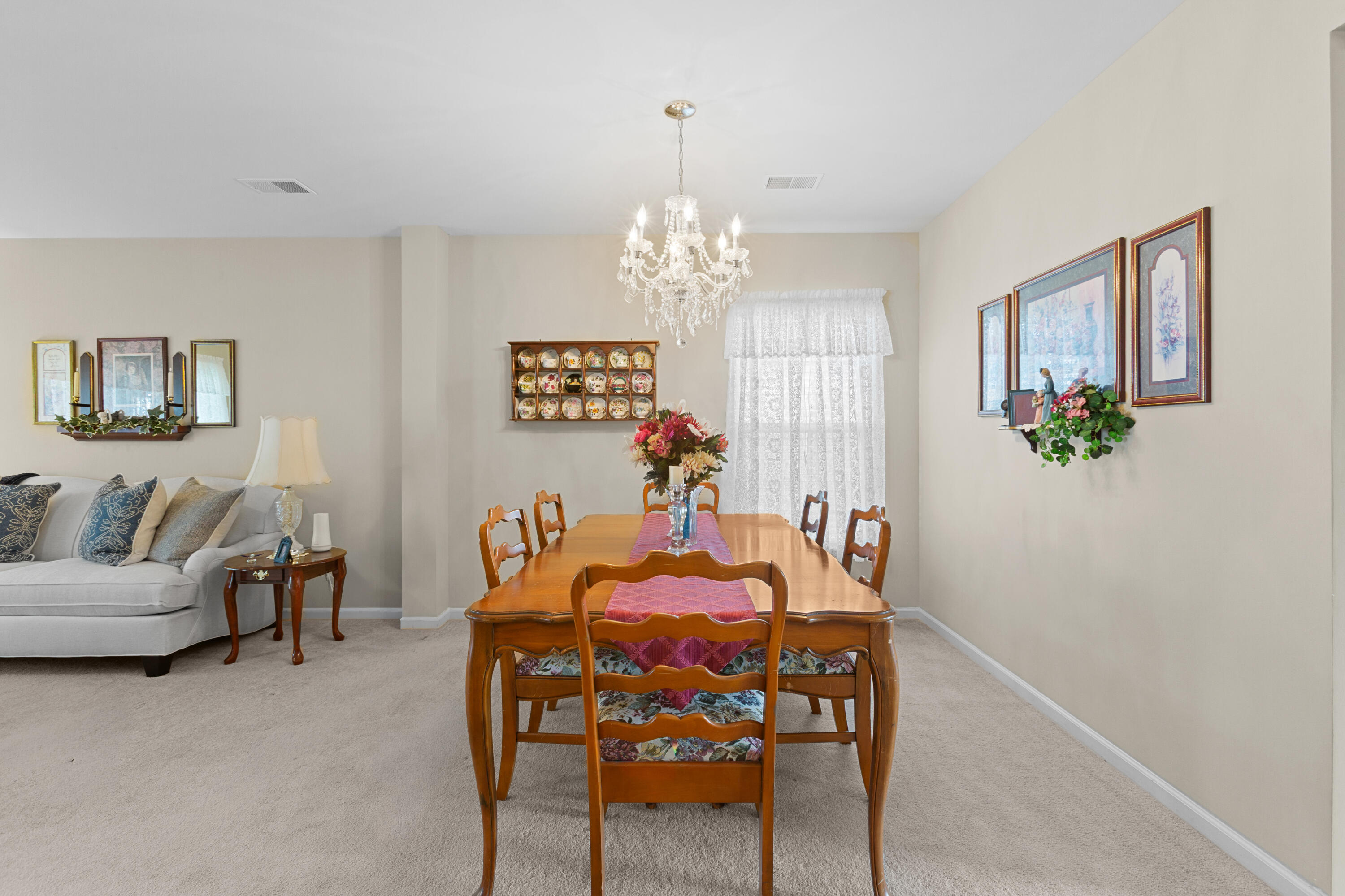 120 Thistle Road Goose Creek, SC 29445 - Photo 3 of 25 120ThistleRd.NicoleBurbagePhoto-18