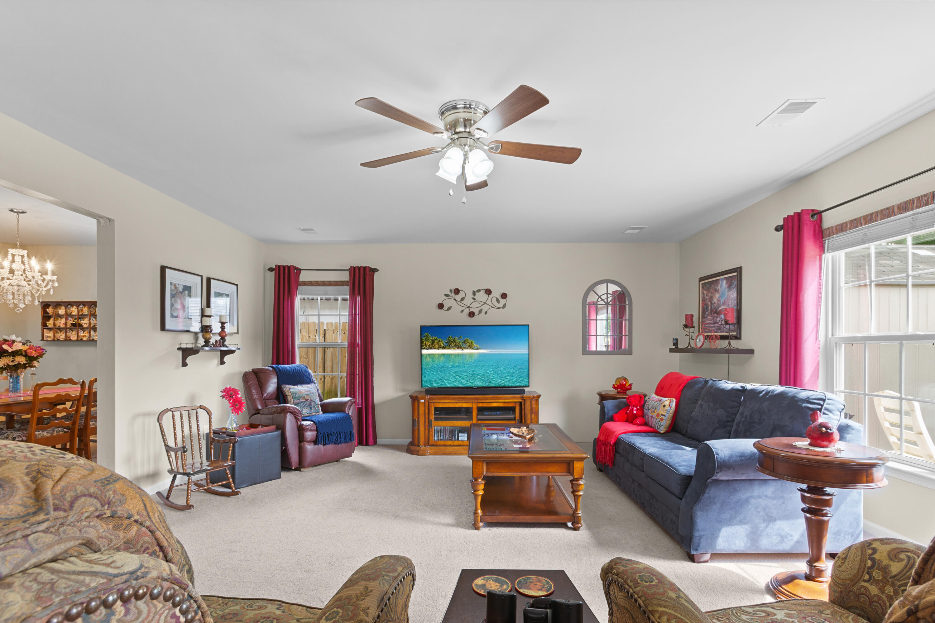 120 Thistle Road Goose Creek, SC 29445 - Photo 5 of 25 120ThistleRd.NicoleBurbagePhoto-21