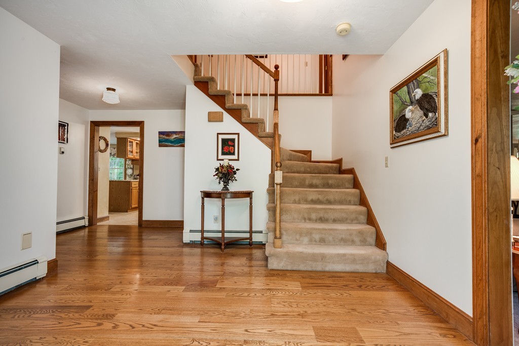 13 Ordway Road Hudson, MA 01749 - Photo 3 of 30 Gallery Image 3