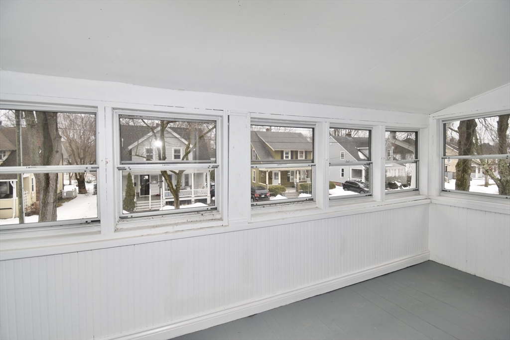 34 Castle Street Springfield, MA 01118 - Photo 31 of 39