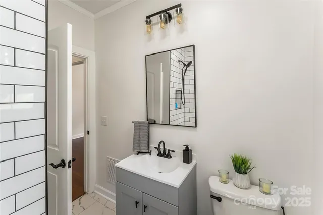 $384,900 | 302 White Street, Morganton, NC 28655