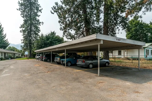 $874 | 303 Harriet Street, Priest River, ID 83856